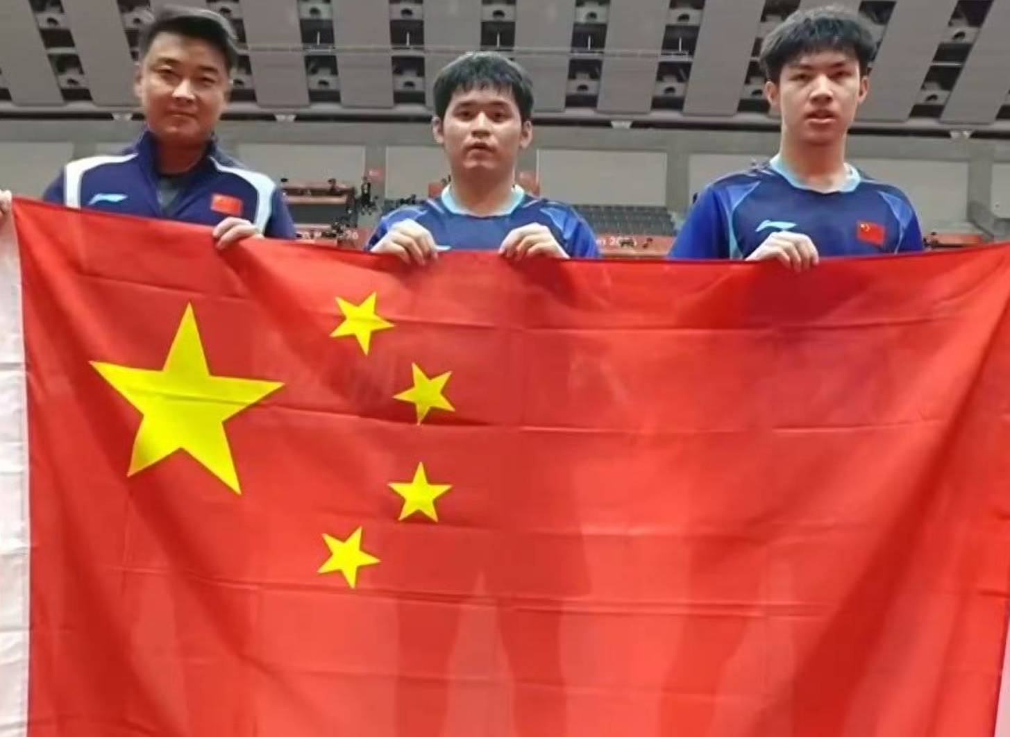 点击免费下载体验。图片展示