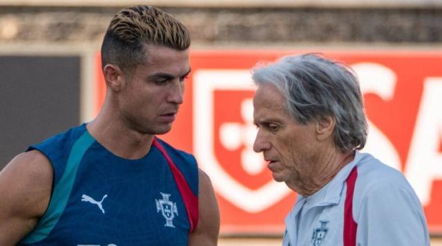 1791023200245083366.jpg cristiano jorge jesus.jpg